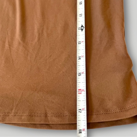 🟢5/$25 Olivia Rae Brown Top long sleeve M - Picture 10 of 11